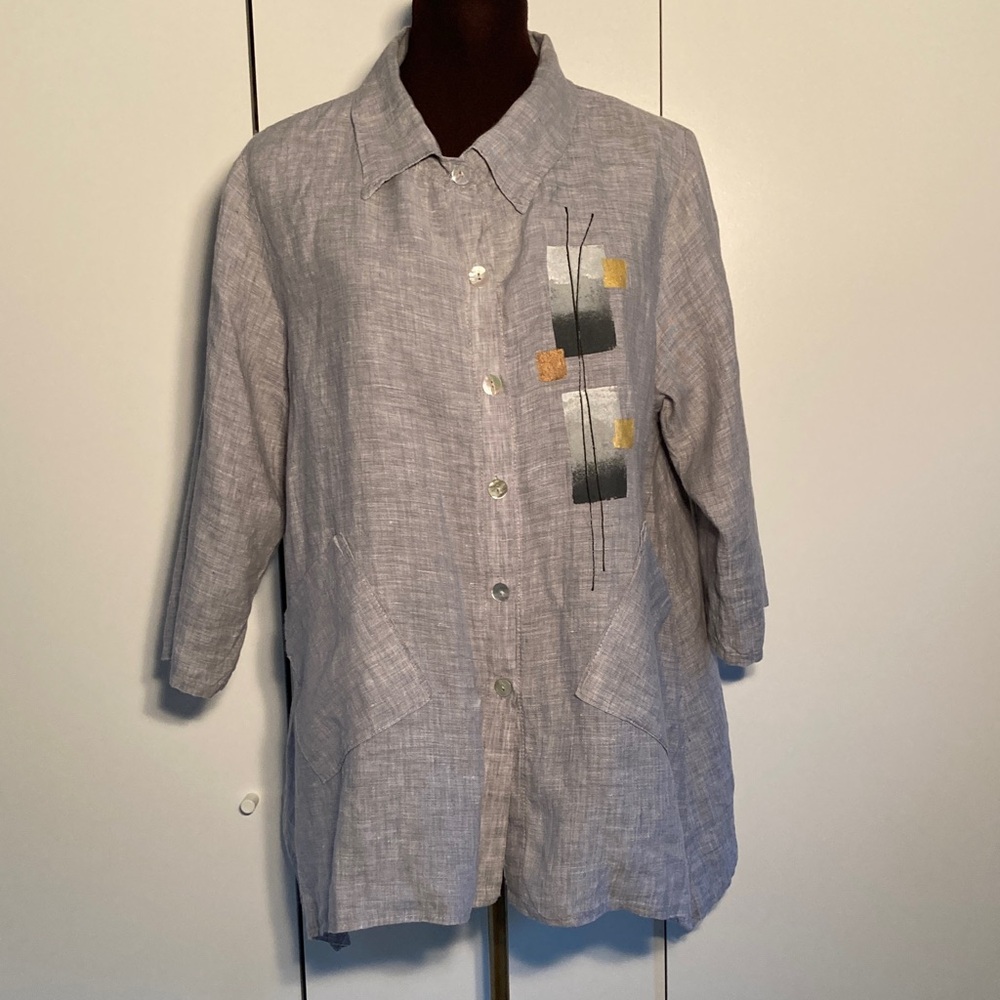 Odile linen Gray Button-Up blouse with painted Artistic Accents S